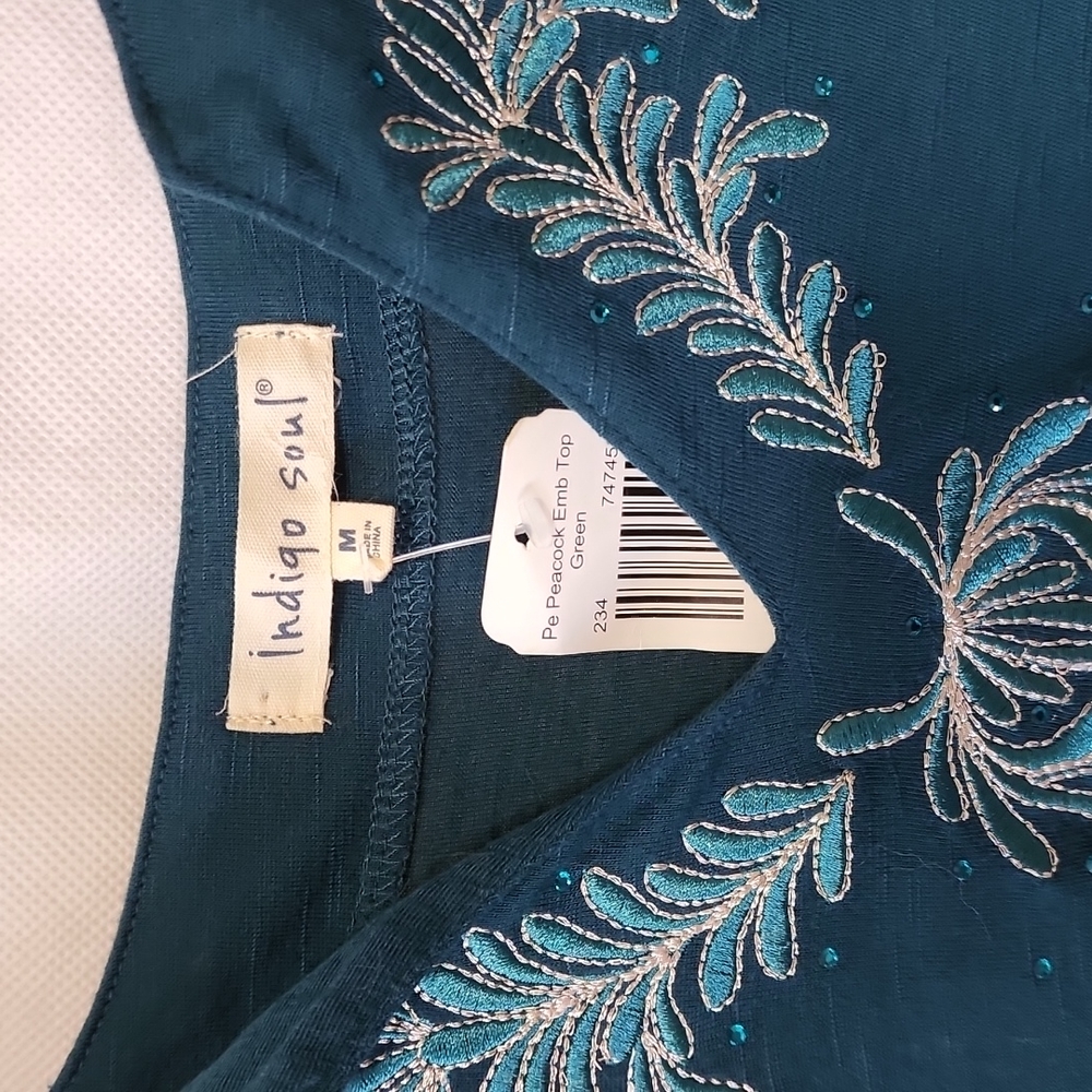 New Dark Teal Embroidered Shirt - Medium - Picture 6 of 8